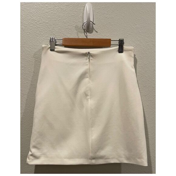 ZARA Antique White A-Line Mini Skirt - Picture 3 of 5